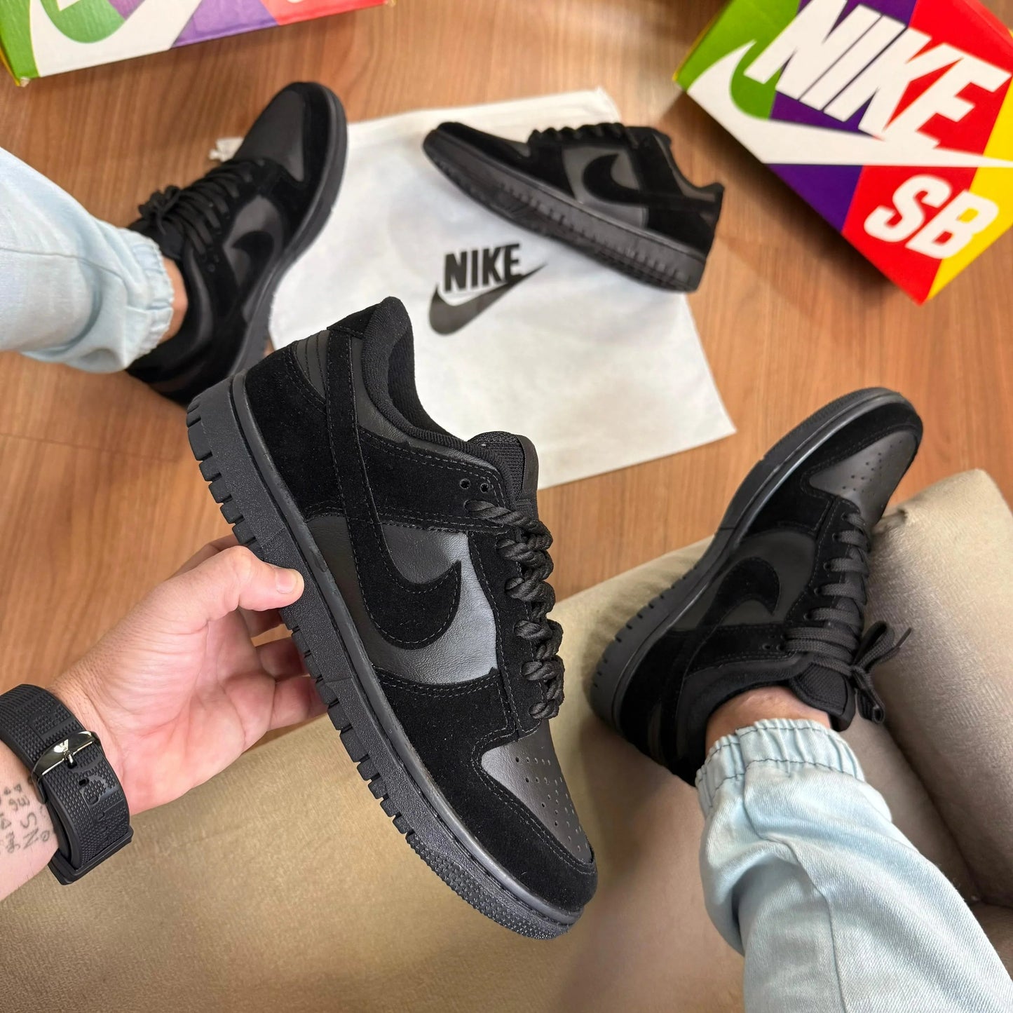 Tênis Nike Dunk Preto – Clássico e Atemporal com Toque Moderno