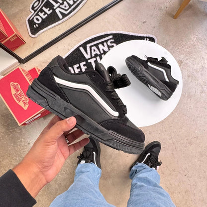 Tênis Vans Hylane Preto e Branco – Estilo Street