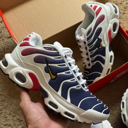 Tênis Nike TN PSG – Edição Especial com Estilo Street Premium