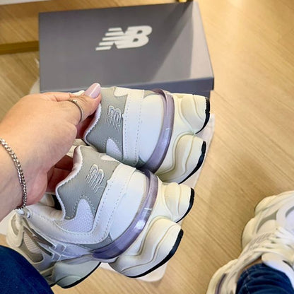 Tênis New Balance 9060 Branco e Cinza – Estilo Urbano e Design Exclusivo
