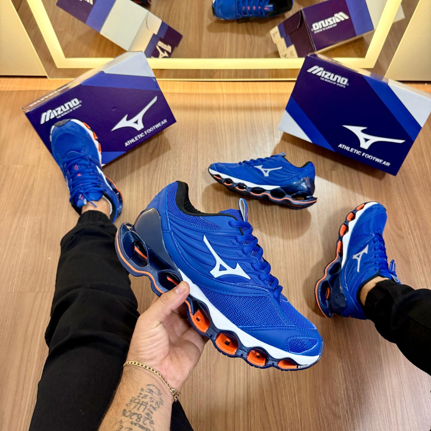 Tênis Mizuno Prophecy 12 Azul – Amortecimento Extremo e Estilo Esportivo