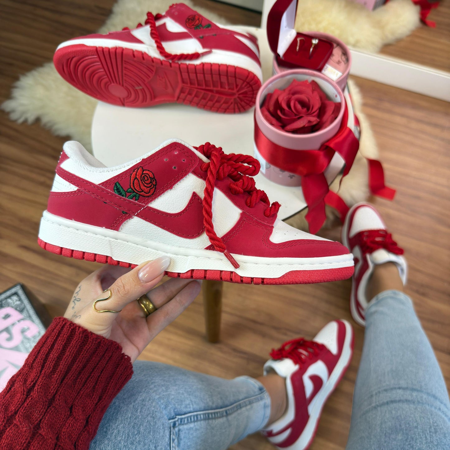 Tênis Nike Dunk In Roses Red – Estilo Street Moderno