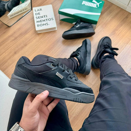 Tênis Puma 180 Preto – Estilo Urbano e Conforto Premium