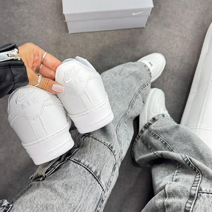 Tênis Nike Air Force 1 Branco – Visual Clean e Premium