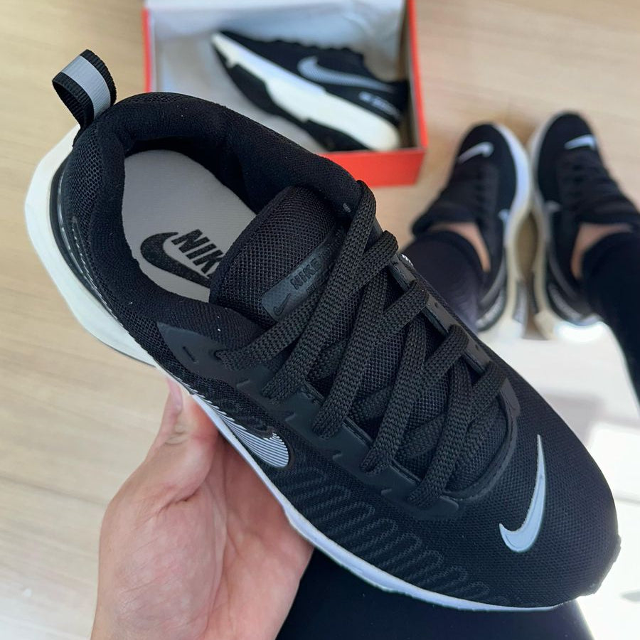 Tênis Nike Zoom X Invincible – Alta Performance e Amortecimento Profissional