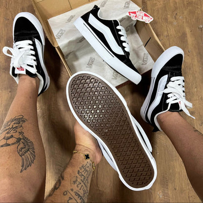 Tênis Vans KNU – Conforto e Versatilidade no Dia a Dia