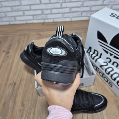 Tênis Adidas Adi2000 Preto – Leve, Estiloso e Ideal para o Dia a Dia